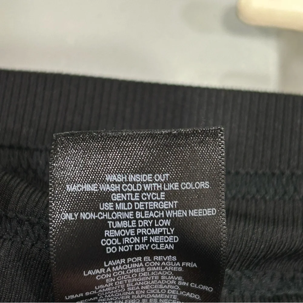 32 Degree Heat Black Jogger Pants Wide Waistband Banded Ankles Pockets NWOT - Picture 7 of 7